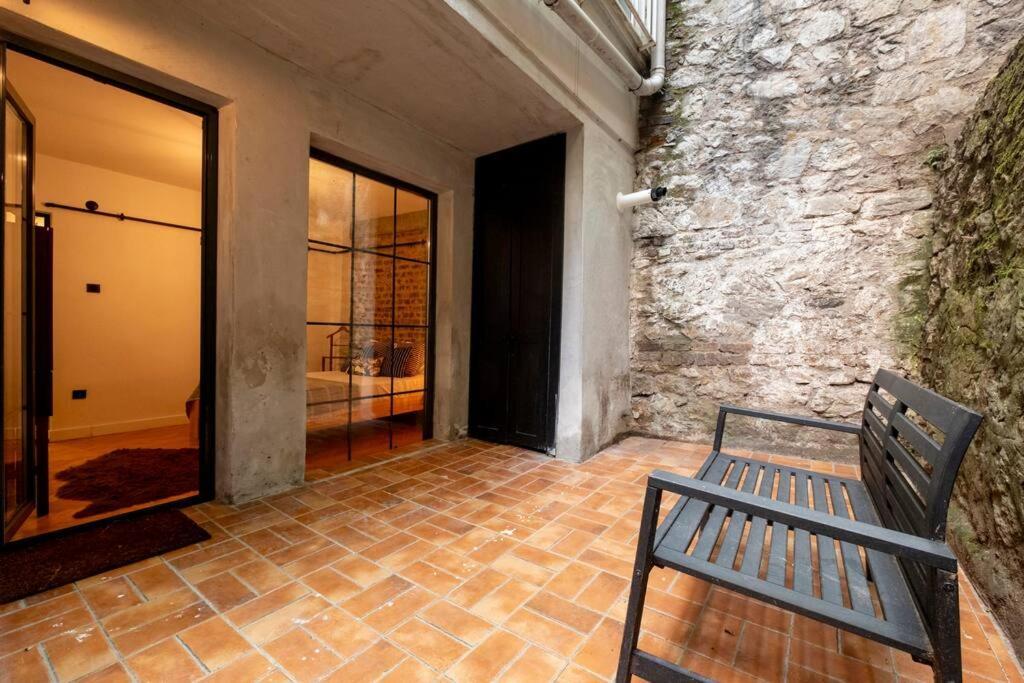 Cosy With Garden Balcony